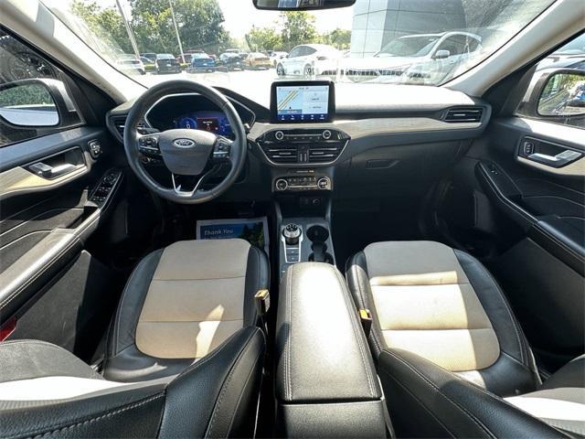 2021 ford escape titanium