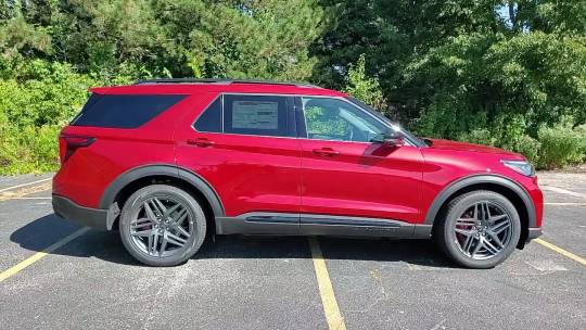 2025 Ford Explorer