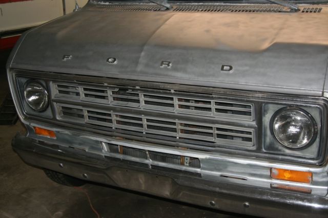 1976 ford shorty van! super rare! custom interior! great condition! low reserve!