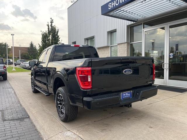 2021 ford f-150 xlt