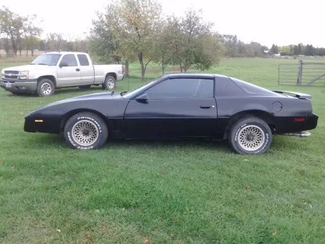 1983 pontiac firebird trans am t-top, hatchback, v8 engine, automatic