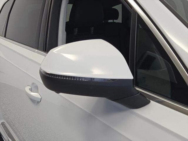 2023 audi q7 55 premium plus