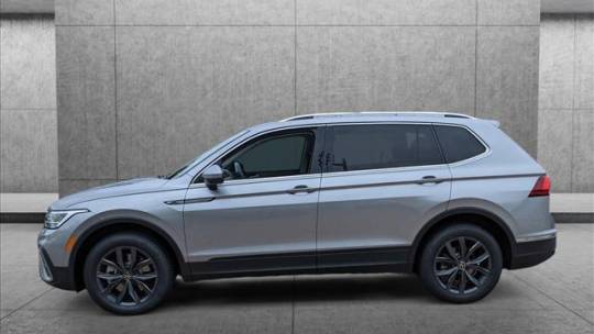2022 volkswagen tiguan se