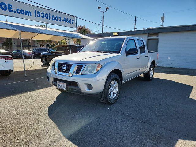 2013 nissan frontier sv