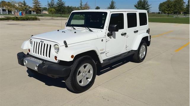 2012 jeep wrangler unlimited sahara