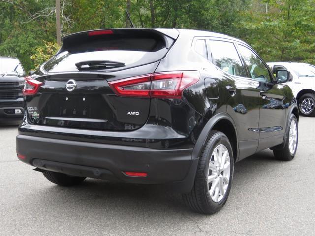 2021 nissan rogue sport s