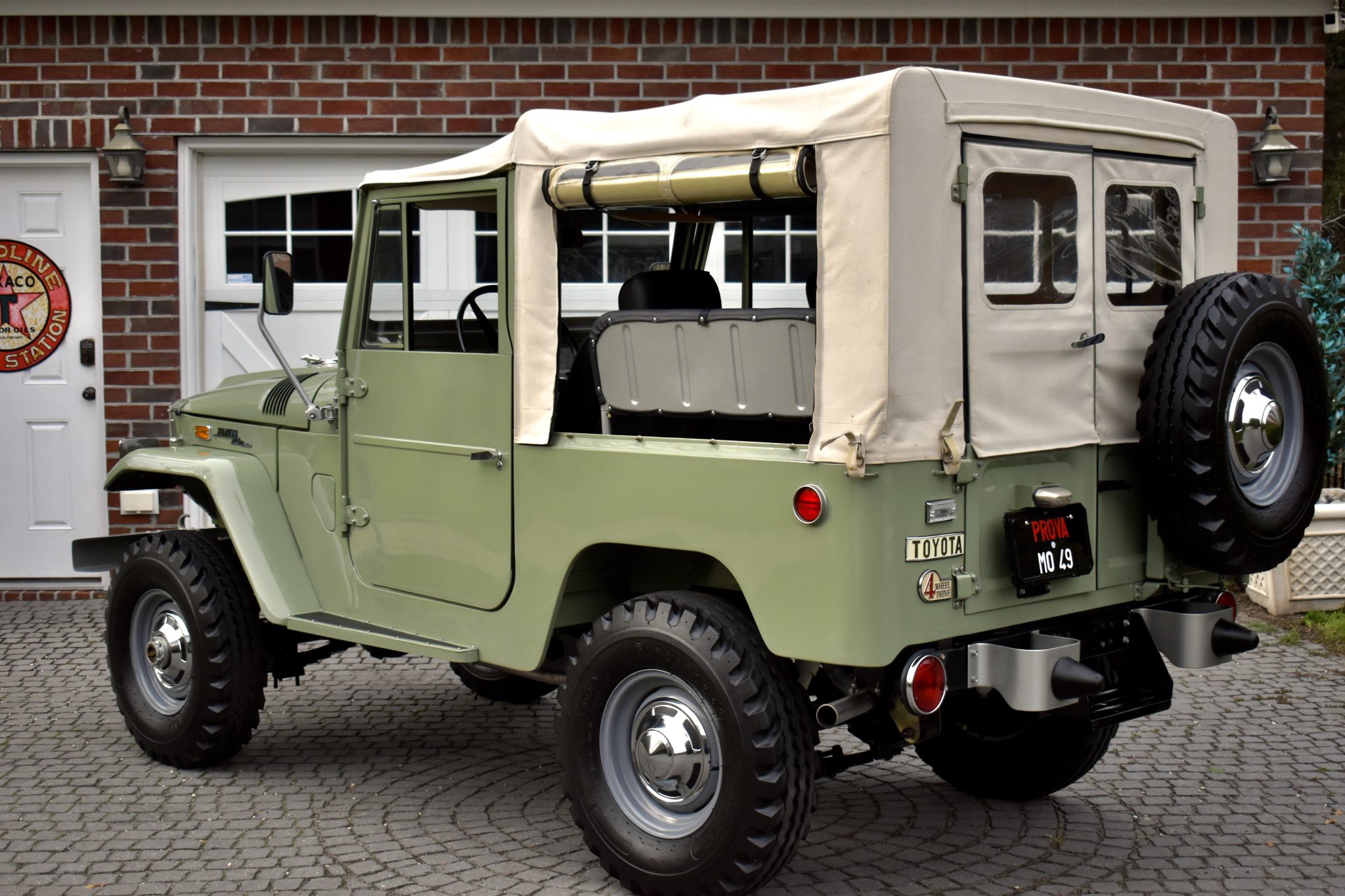 1971 toyota land cruiser fj40