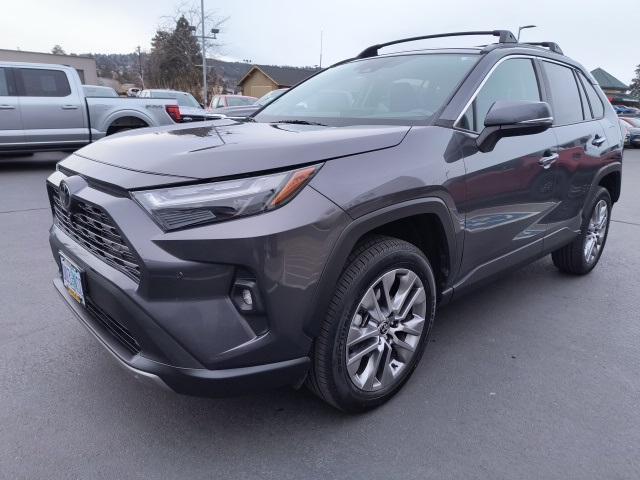 2022 toyota rav4 limited