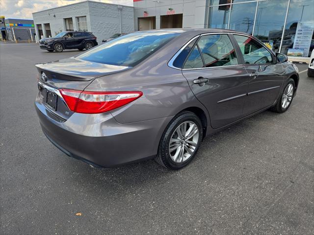 2017 toyota camry se
