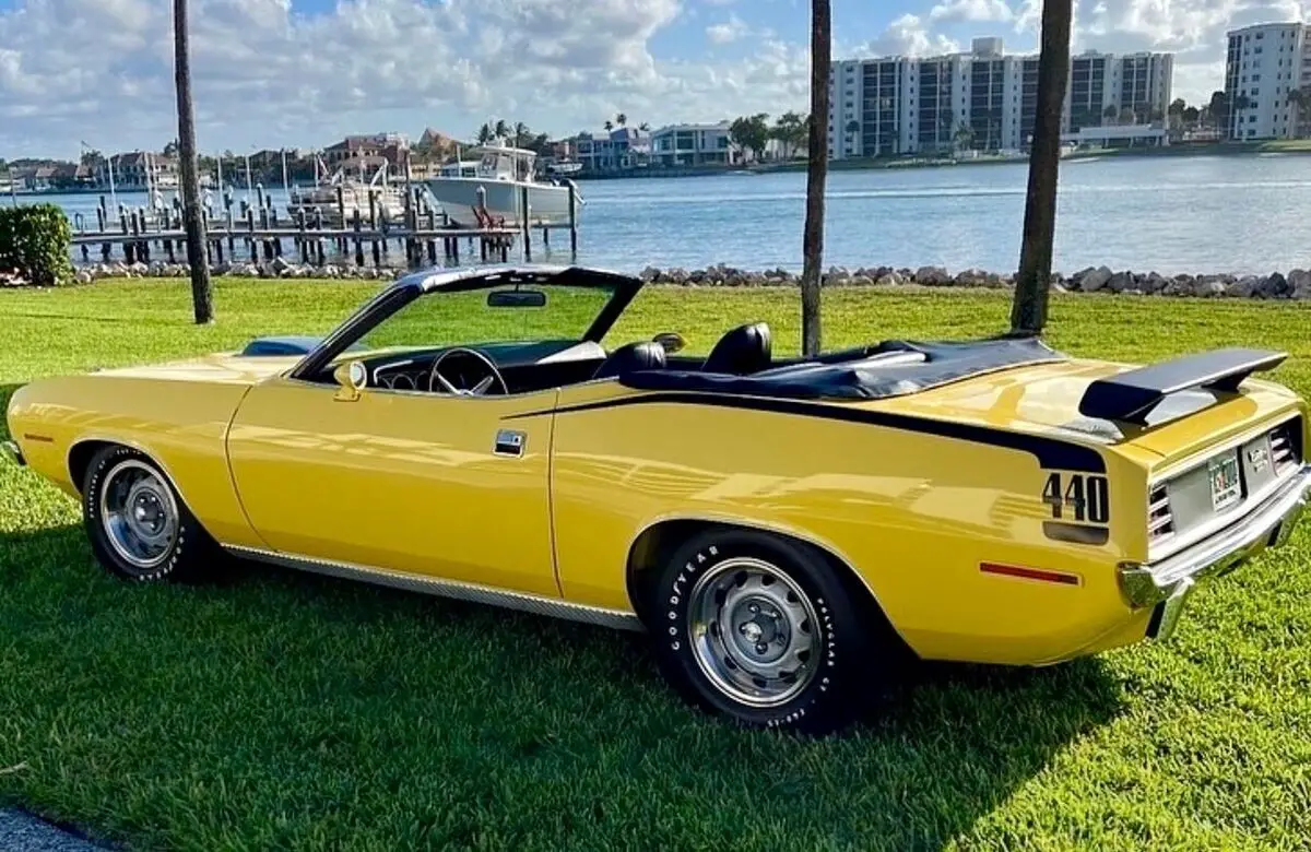 plymouth cuda 1970 convertible 440/6pack pistol grip 4 sp