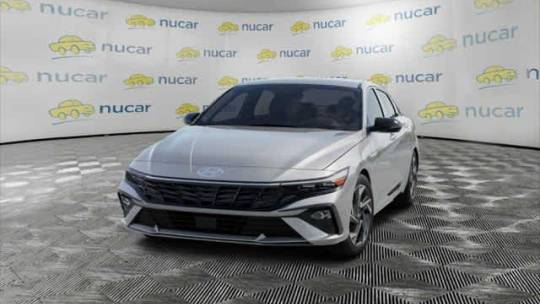 2025 Hyundai Elantra