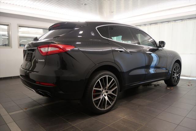 2017 maserati levante s