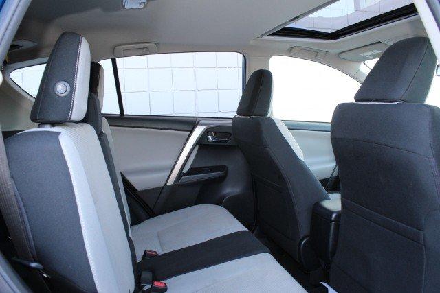 used 2016 toyota rav4 awd xle milwaukee, wi 53221 for sale in milwaukee, wisconsin