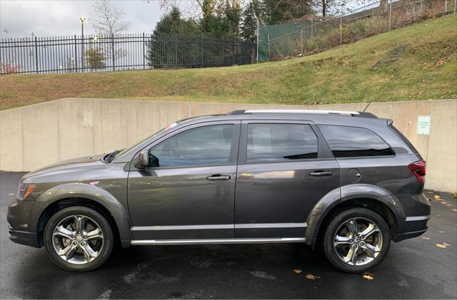 2017 dodge journey crossroad