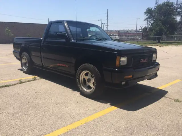 gmc sonoma gt gmc sport truck syclone typhoon s-10 cameo silverado ss rare