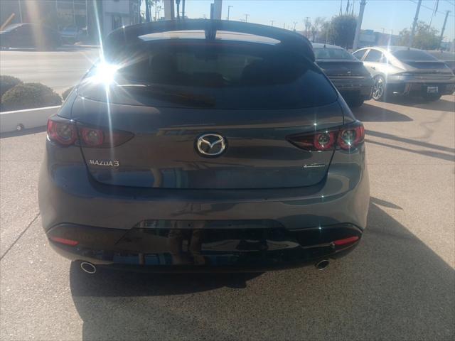 2020 mazda mazda3 fwd w/premium package