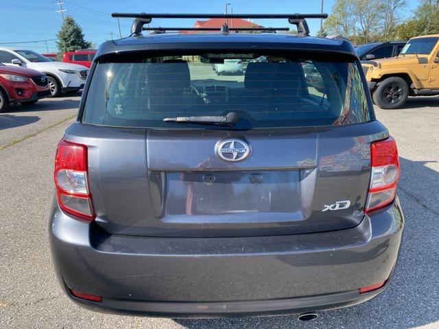 2014 scion xd base