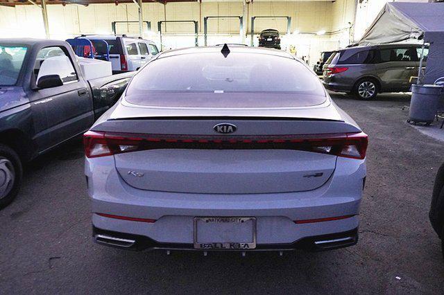 2021 kia k5 gt-line