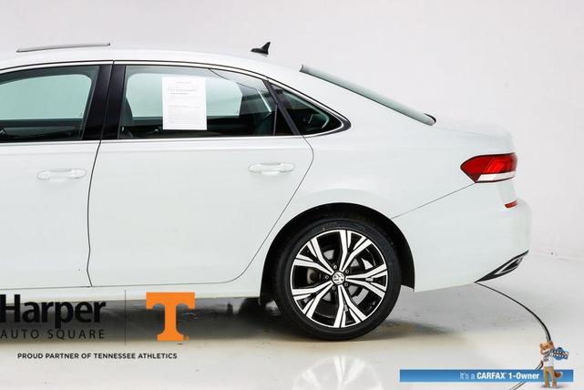 2022 volkswagen passat 2.0t se