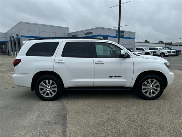 2018 toyota sequoia trd sport