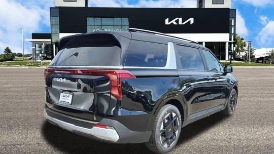 2025 Kia Carnival