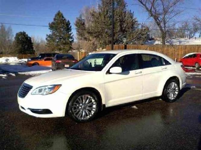 2012 chrysler 200 lx sedan 4d in englewood, co