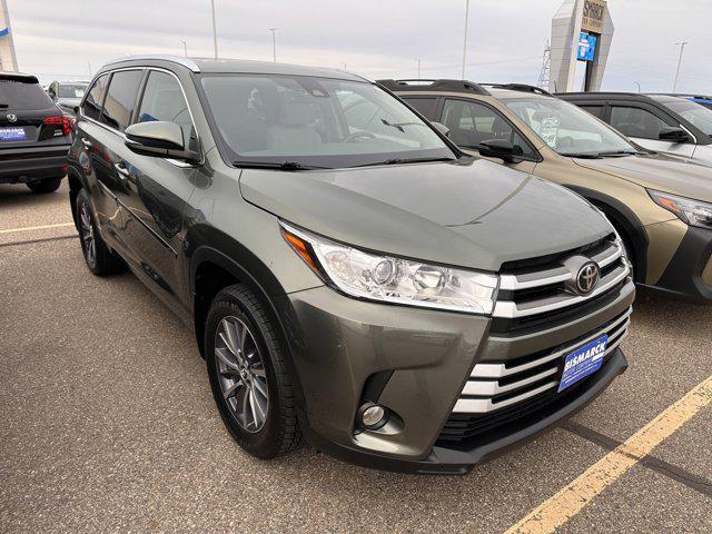 2017 toyota highlander xle