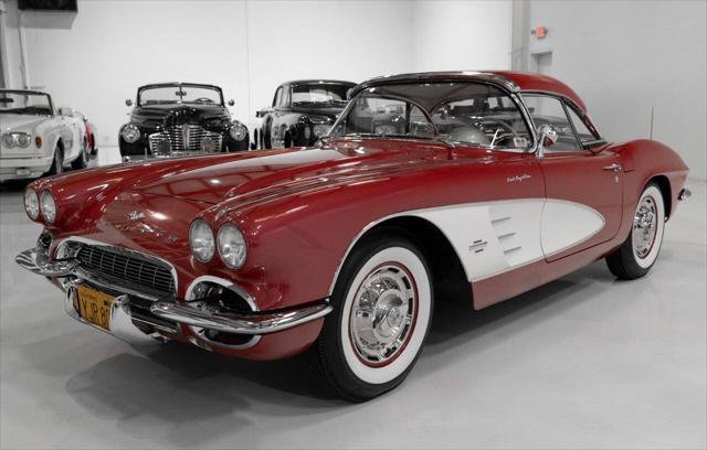 1961 chevrolet corvette base
