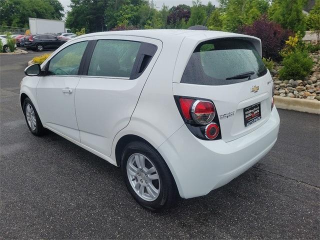 2016 chevrolet sonic lt