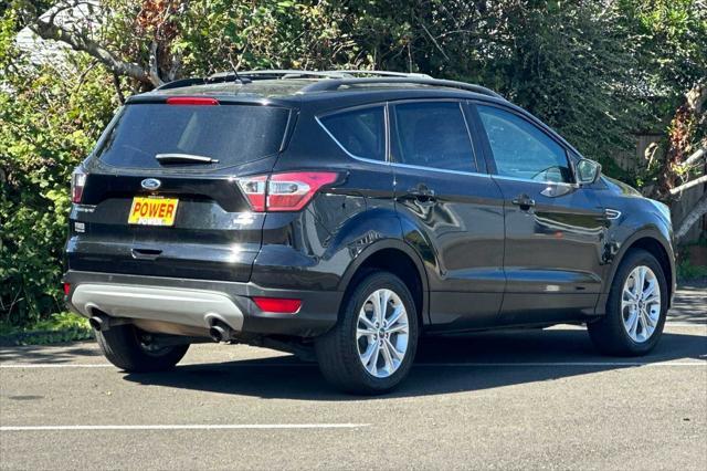 2017 ford escape se