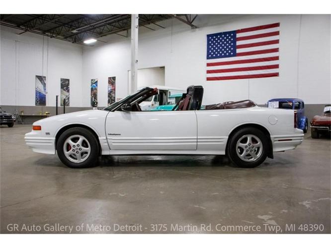 1993 oldsmobile cutlass in kentwood, michigan