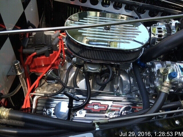 1932 ford 5 window coupe classic 5.7l v8 automatic transmission