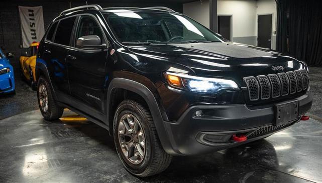 2019 jeep cherokee trailhawk