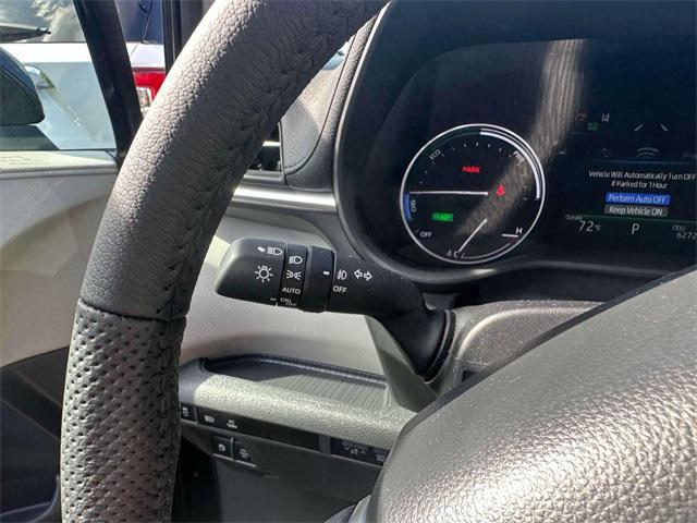 2023 toyota sienna limited 7-passenger