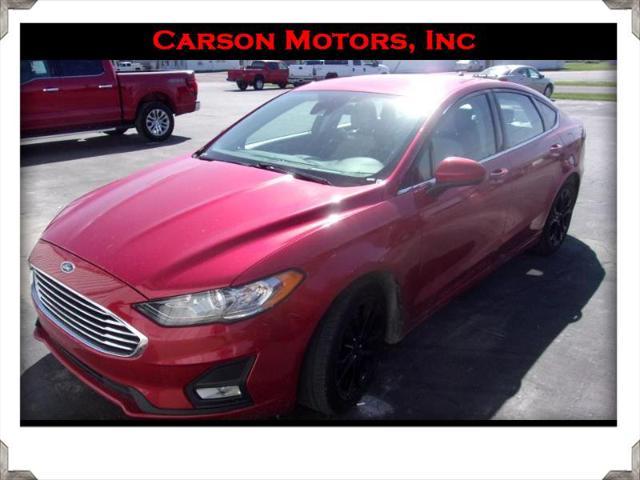 2020 ford fusion se