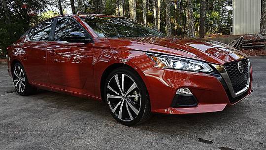 2021 nissan altima 2.5 sr