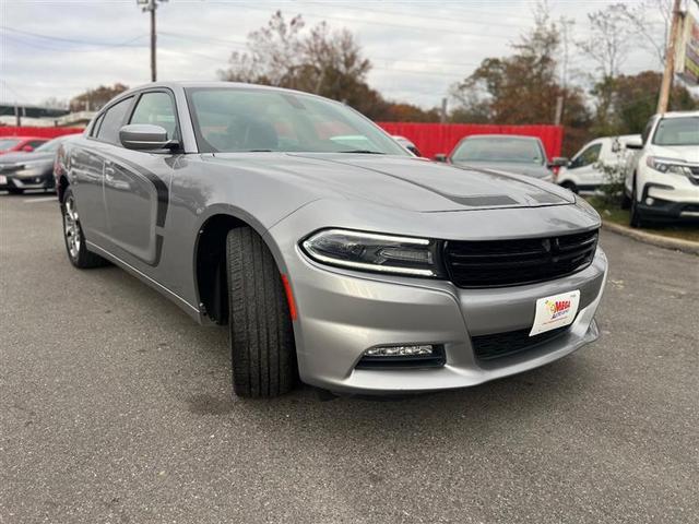 2017 dodge charger sxt