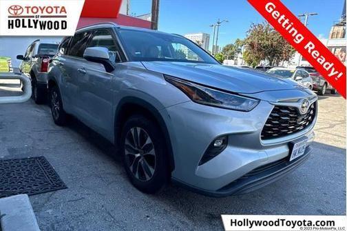 2021 toyota highlander