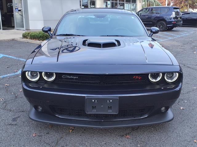 2016 dodge challenger 392 hemi scat pack shaker