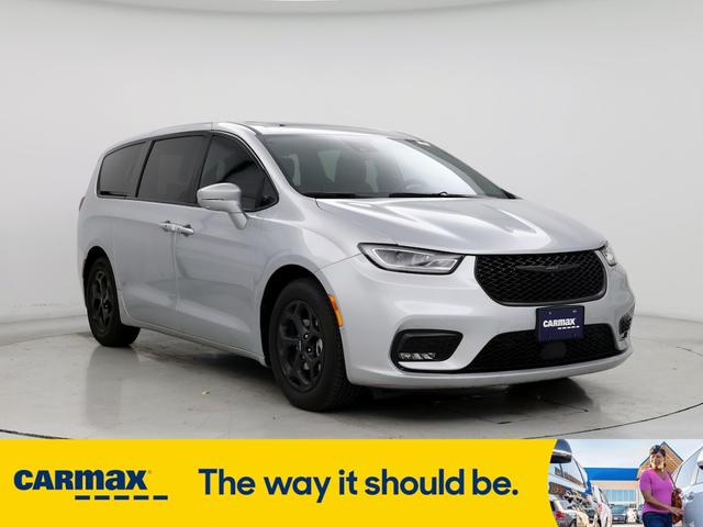 2022 chrysler pacifica hybrid limited