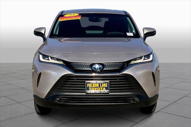 2023 toyota venza le
