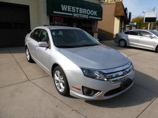 2012 ford fusion se