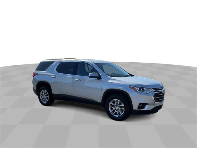 2021 chevrolet traverse lt cloth