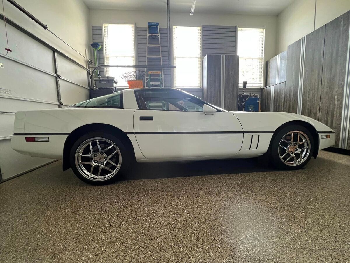 1990 corvette super clean 33,000 original miles
