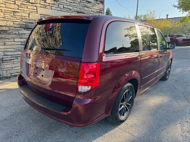 2017 dodge grand caravan gt