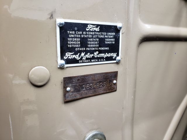 1930 ford model a standard two window sedan