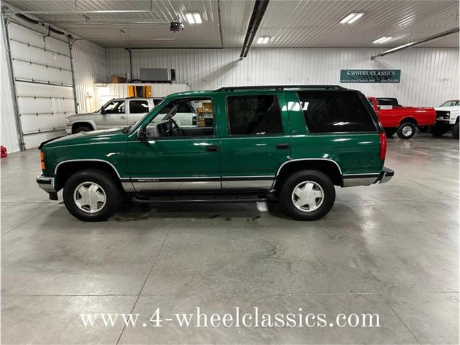 1999 gmc yukon in holland, michigan