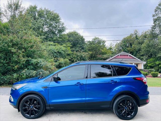 2018 ford escape se