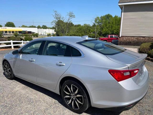 2018 chevrolet malibu lt