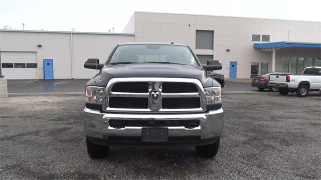 2018 ram ram pickup 3500 slt 4x4 slt 4dr crew cab 8 ft. lb srw pickup for sale in carson city, nevada
